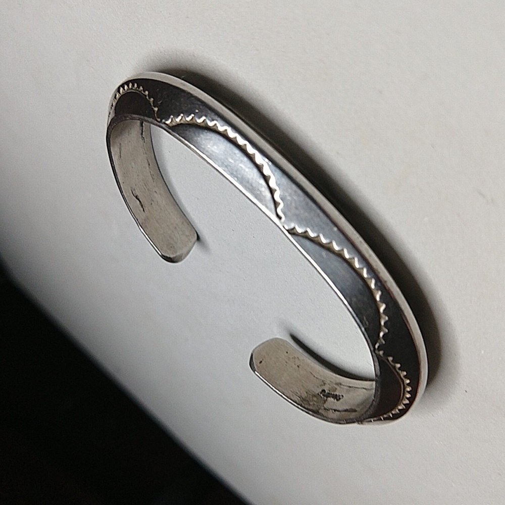 Solid Sterling Silver 925 Cuff Bracelet Native Am… - image 1